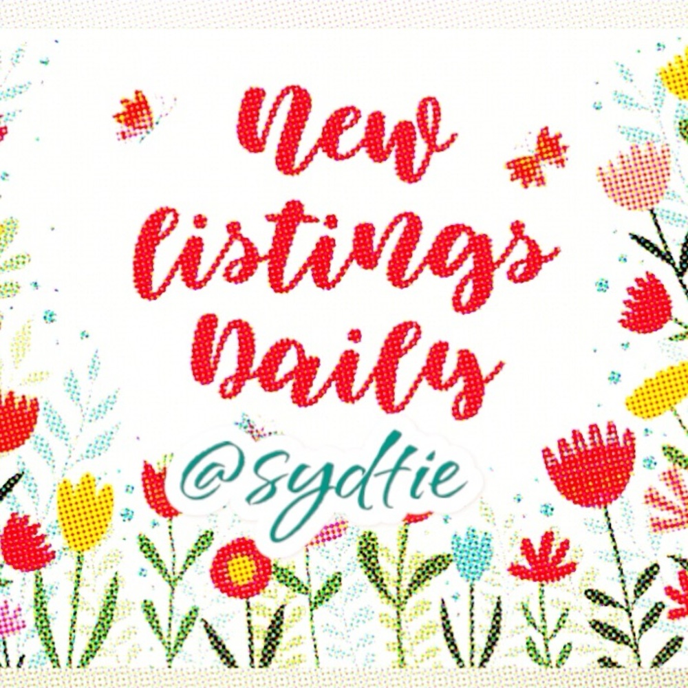✨NEW LISTINGS & BUNDLE DEALS DAILY✨